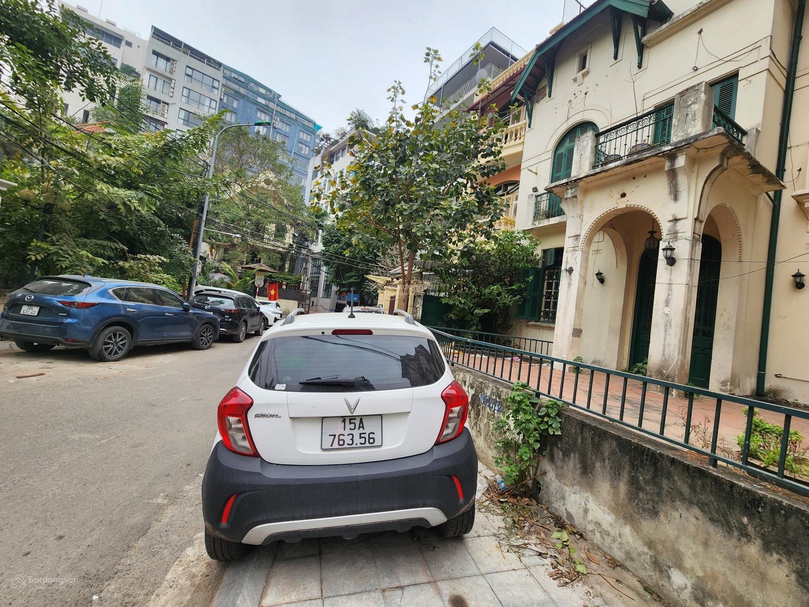 Cho thuê nhà riêng 70 triệu, 200m2 tại Tô Ngọc Vân, Quảng An, Tây Hồ, Hà Nội