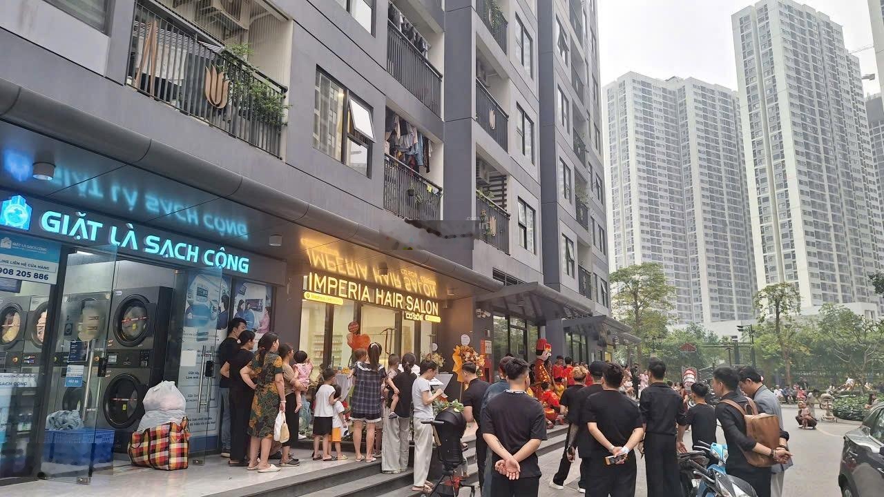 Bán Shophouse giá siêu hời tại Vinhomes Smart City, 13,8 tỷ, 57,5 m2 Cho Thuê 60-70tr/1 Tháng