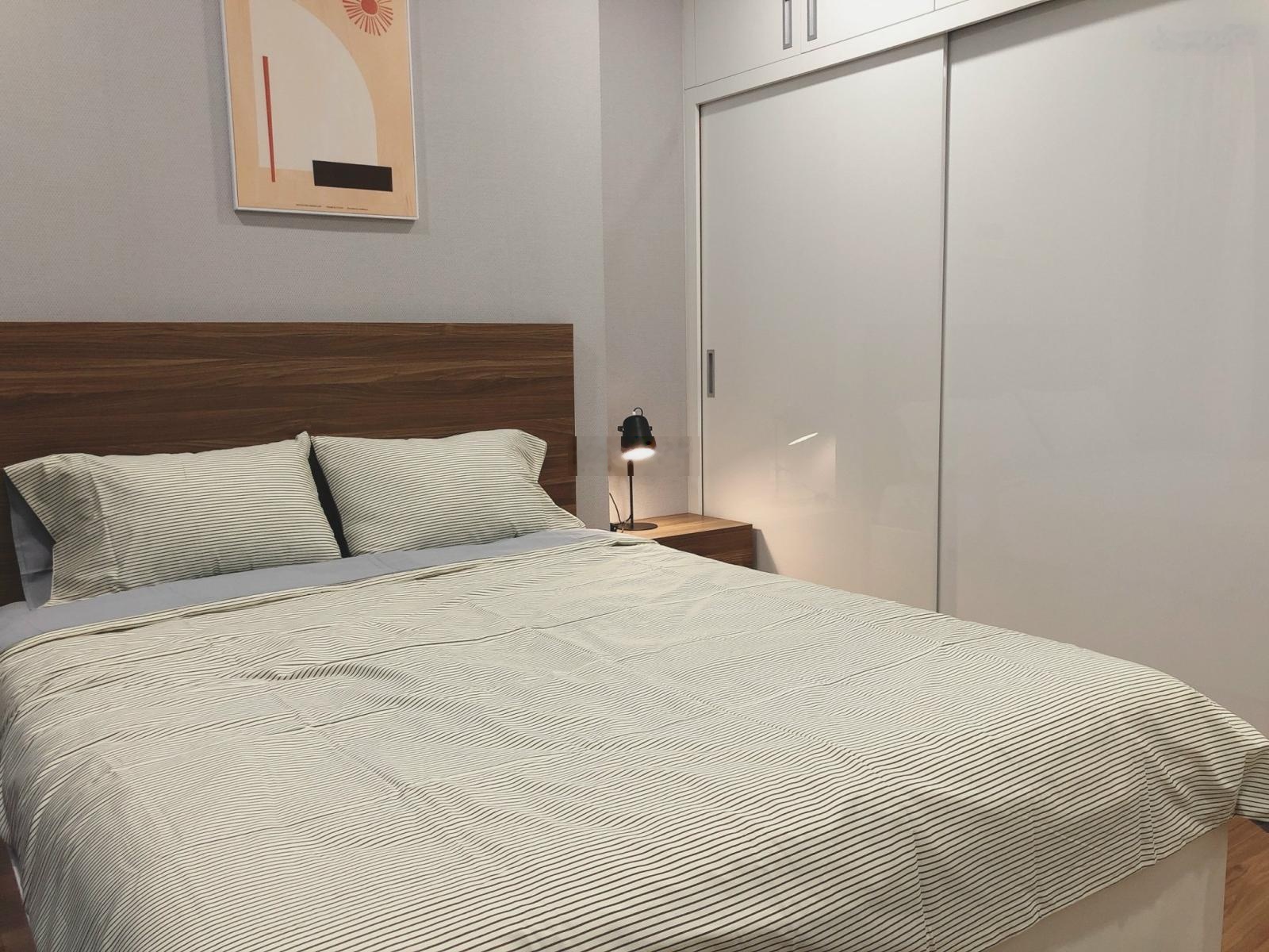 Cho thuê 3PN2WC full - giá tốt chỉ 19tr/tháng - diện tích lớn 95m2 - view Q1 ngắm pháo hoa