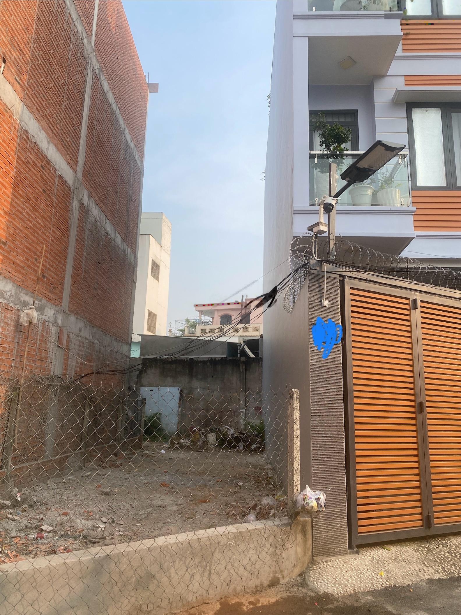 Đất sạch, trống sát Đồng Văn Cống thông Nguyễn Thị Định, Nguyễn Duy Trinh giáp Lê Văn Thịnh 7tỷ