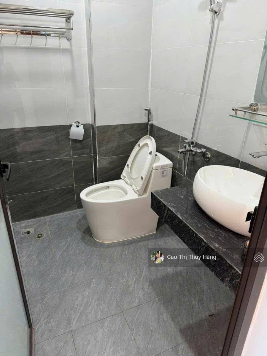 Bán nhà tựu liệt - phân lô ô tô tránh - 45m - 6 tầng - giá 9.6 tỷ - hằng mini