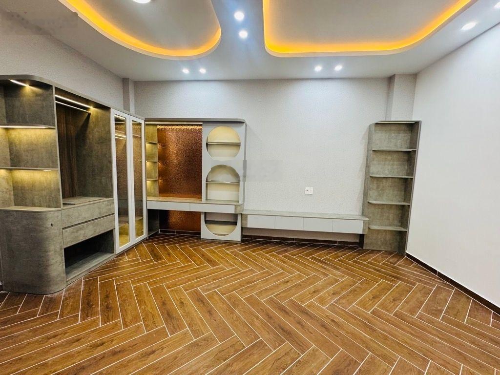 Nhà mới đón tết Phạm Văn Chiêu , 5x12m , ô tô tới nhà , nhỉnh 6 tỷ