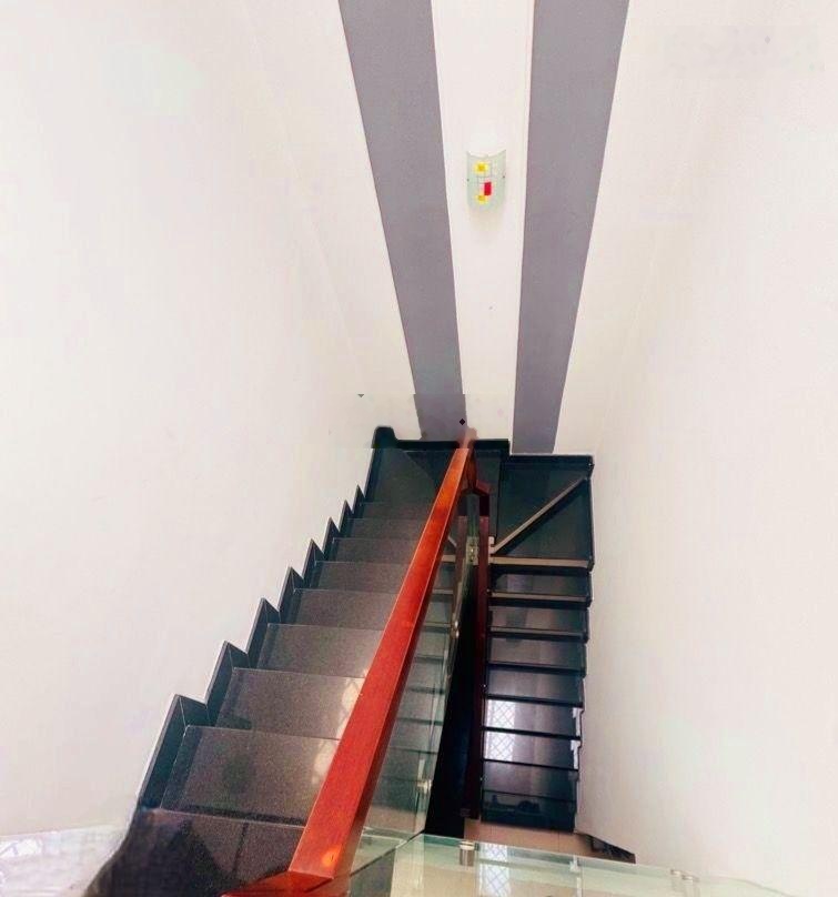 Nhà đẹp 4 tầng,ngay chợ Bình Trị Đông,hẻm thông Vào ở ngay,chỉ 5T850