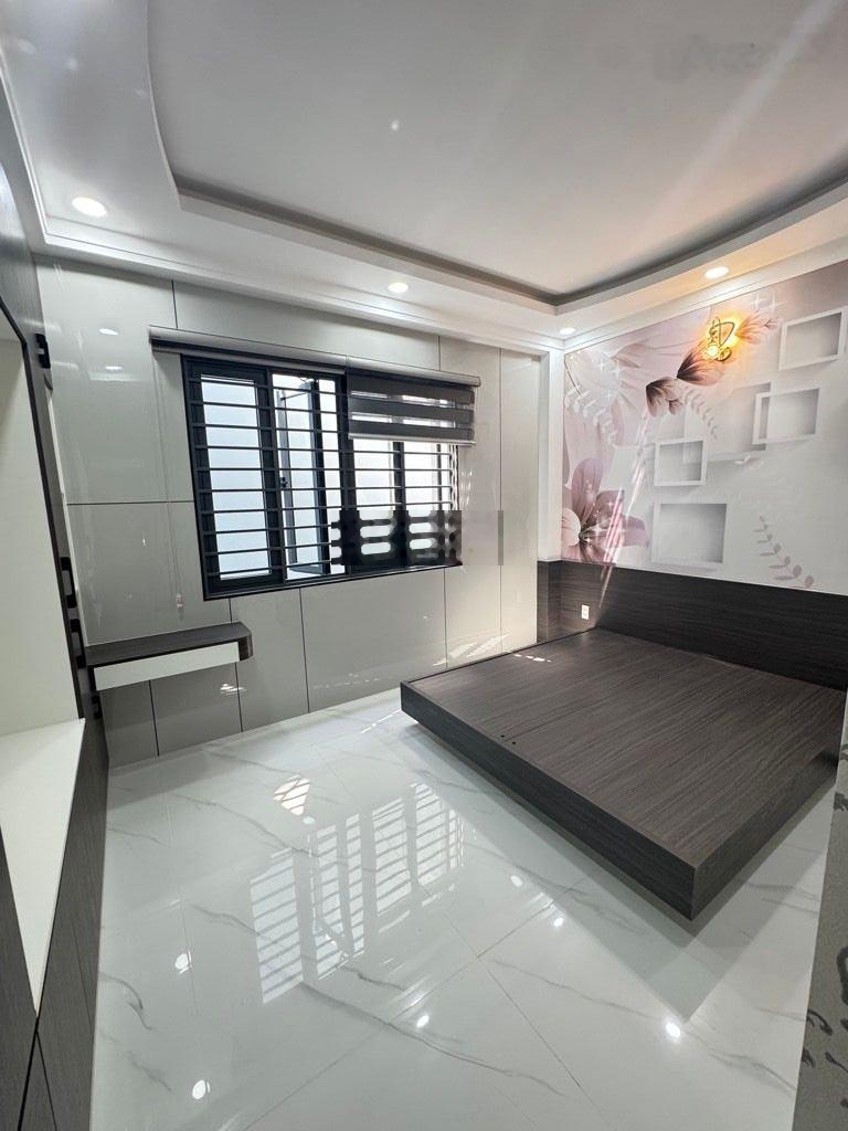 Bán nhà mới tinh xây 4 tấm hẻm 6m Nguyễn Triệu Luật