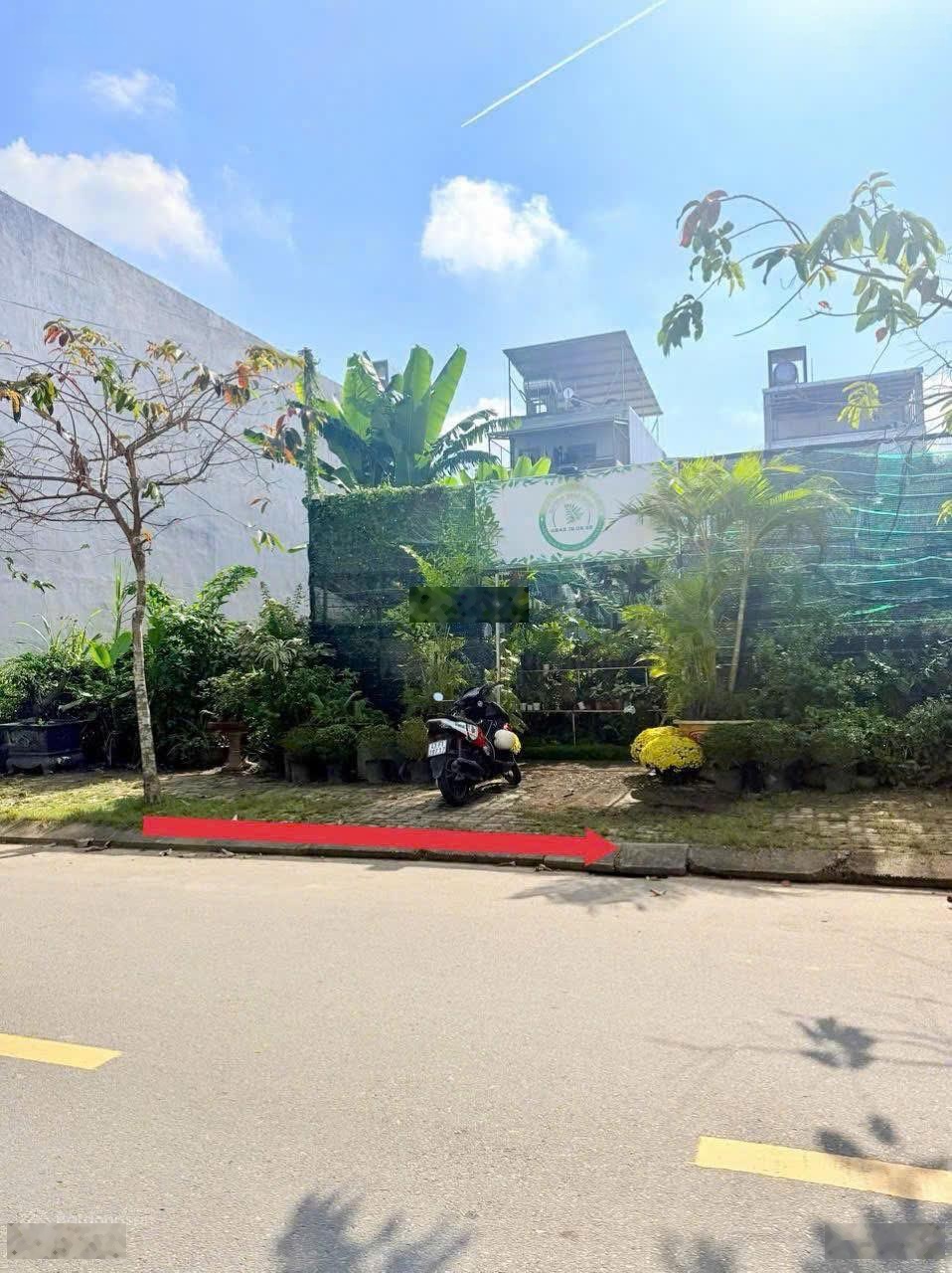 Bán lô đất MT Đặng Huy Trứ 5x20,3m, thông Nguyễn Tất Thành, cách biển 15p, giá tốt