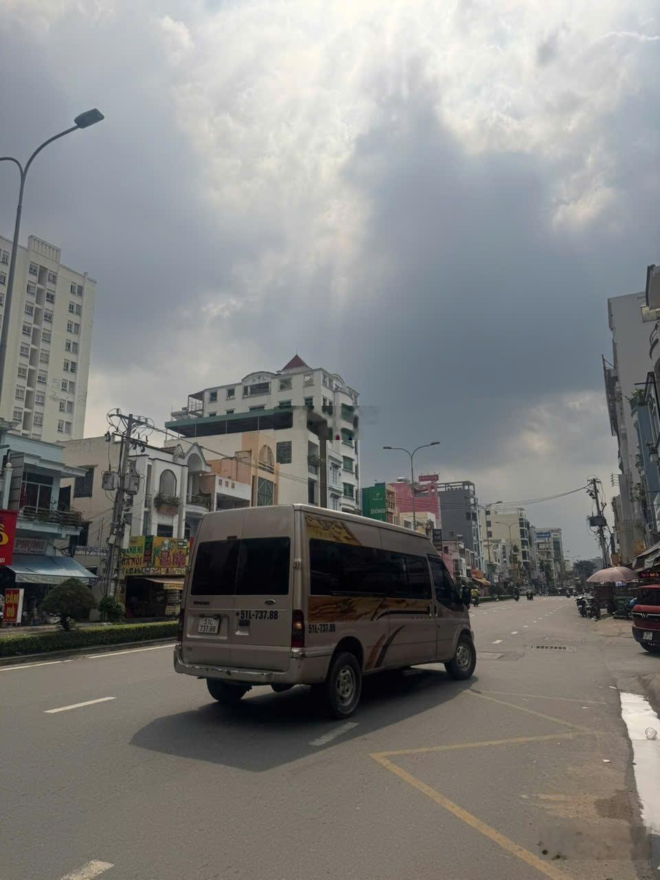 Giữ suất đẹp trên trục vàng thanh đa vào sớm, lợi thế lớn - đón đầu bán đảo 5 sao tương lai