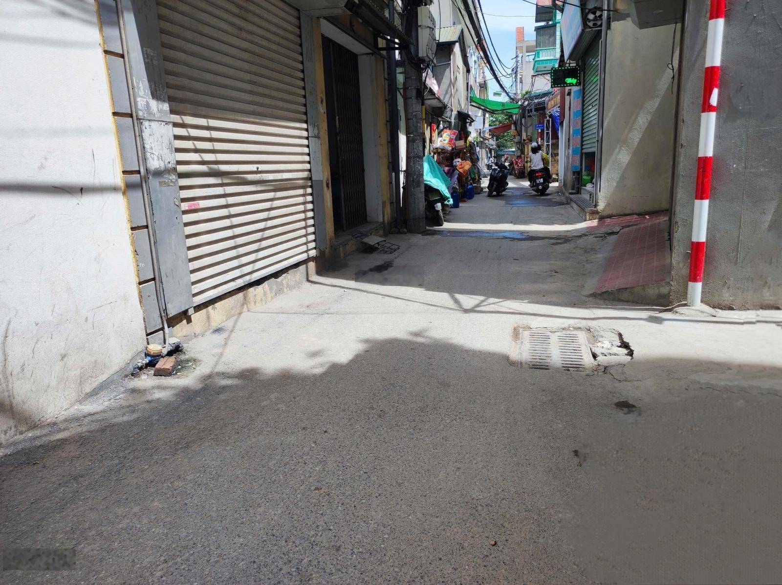 Gấp nhà Phú Diễn, 58m2, 9PN cực chất, chỉ 12.15 tỷ gần ĐH TNMT - Học Viện Cảnh Sát, 15m Ra ô tô