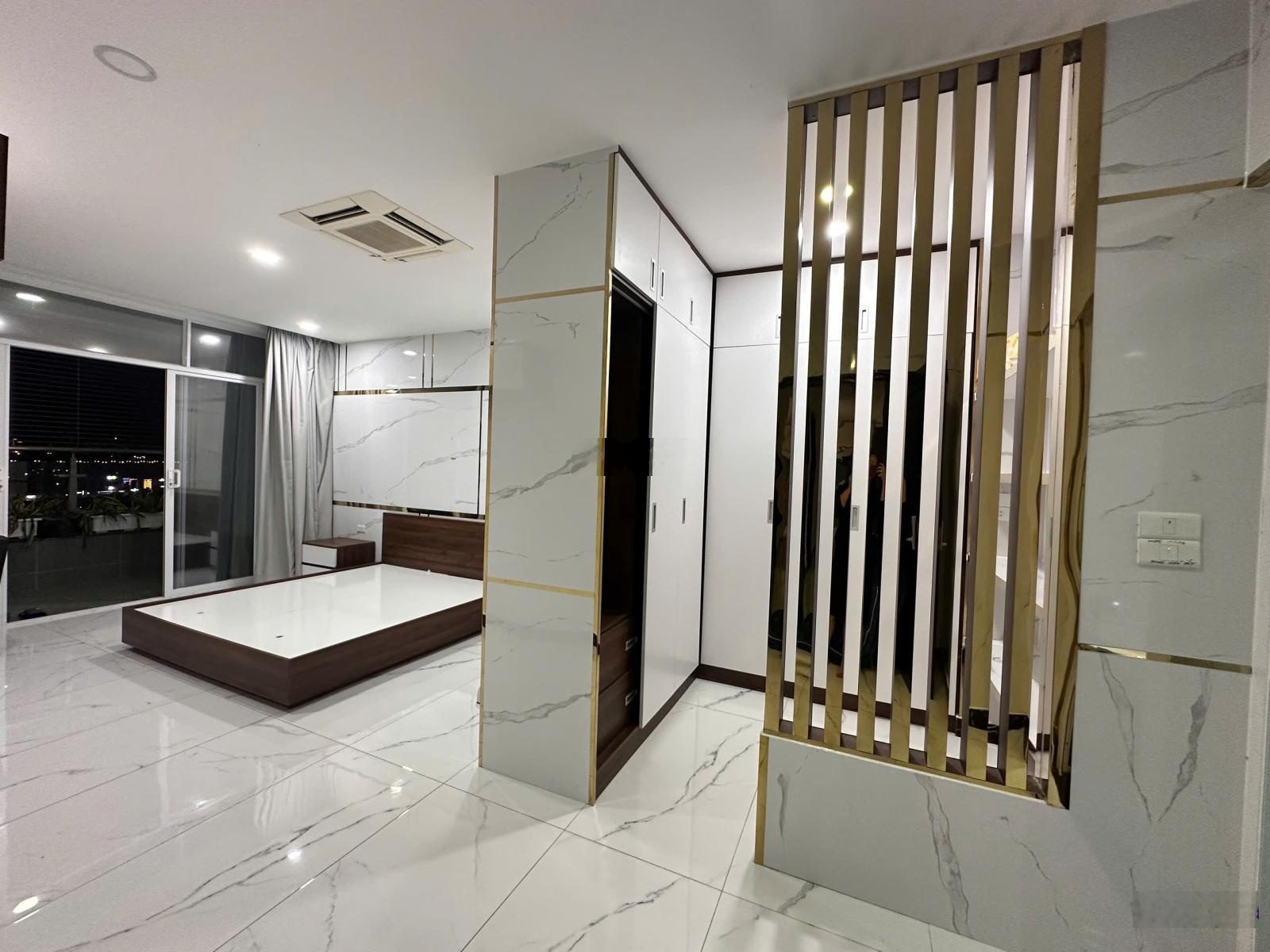 CHO THUÊ CĂN HỘ PETROLAND MAI CHÍ THỌ Q2 (150m, 3pn, full giá 19tr/th) Ban công lớn, phí quản lý rẻ