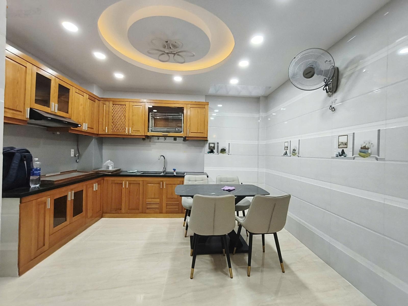 Nhà mới đón tết 2026 Đường Huỳnh Văn Nghệ, P. 15, Tân Bình, 44m2, 5 tấm giá chào 7.8 tỷ