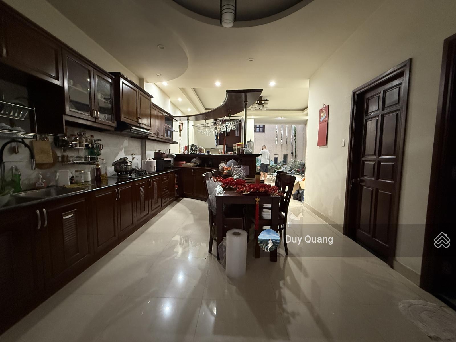 Cho thuê Mặt tiền Đặng Văn Ngữ - 6x25 -DTS: 410m2 - 4 tầng 6PN7WC, Kinh doanh tự do - 55tr/tháng TL