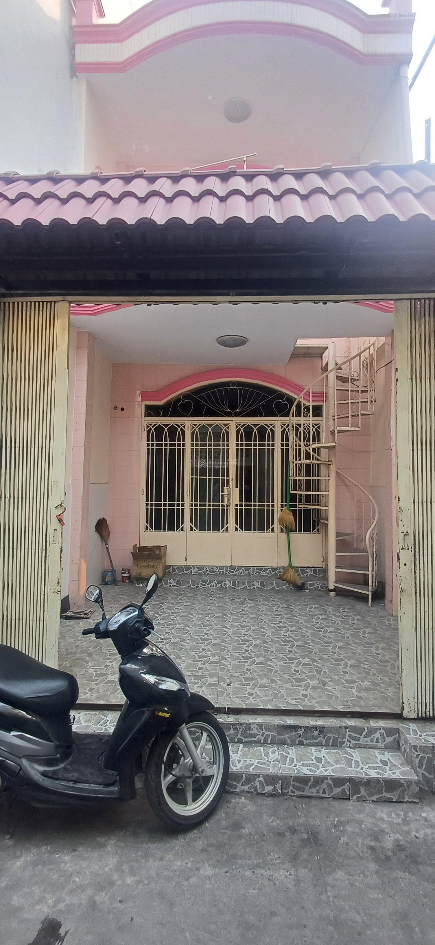 Nhà hẻm 56 Tô Hiến Thành, phường 15, quận 10, kẹt tiền Tết bán gấp. Giá rẻ nhất khu vực.