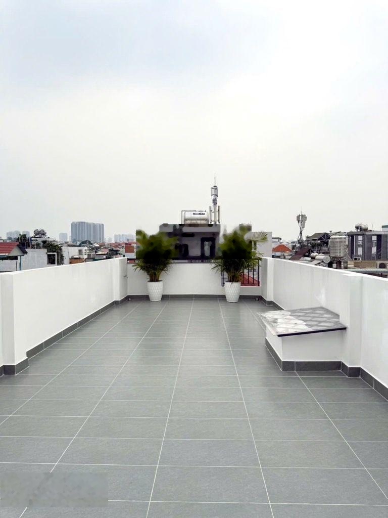 6 tầng phong cách luxury - cách mạng tháng 8 - gần cv lê thị riêng - nhĩnh 16 tỷ