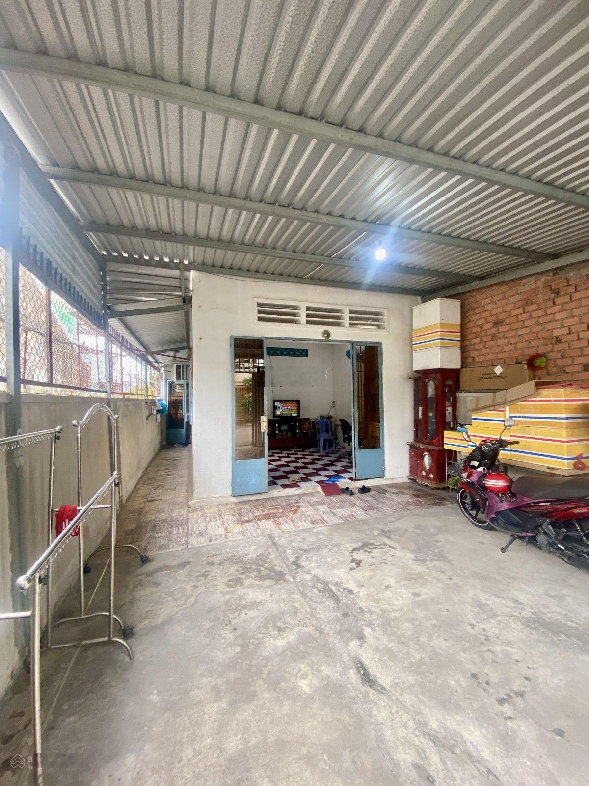 Căn góc 2 mặt hẻm ô tô 81m _ cấp 4 tiện xây mới_ gpxd 4 tầng+tum_cạnh đh nh,spkt,_linh chiểu 9 tỷ