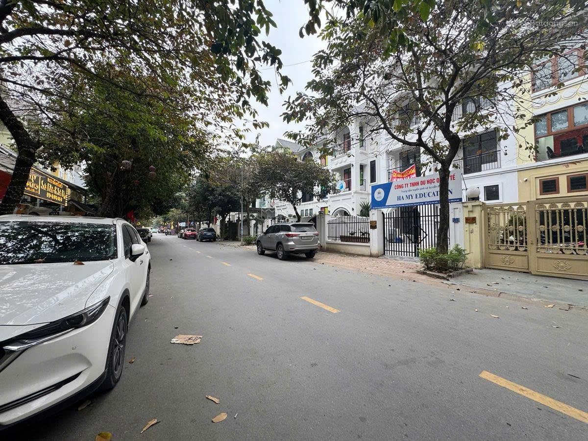 Chính chủ giảm 1 tỷ bán nhà khu A Geleximco 120m2 4 tầng mặt tiền 6m