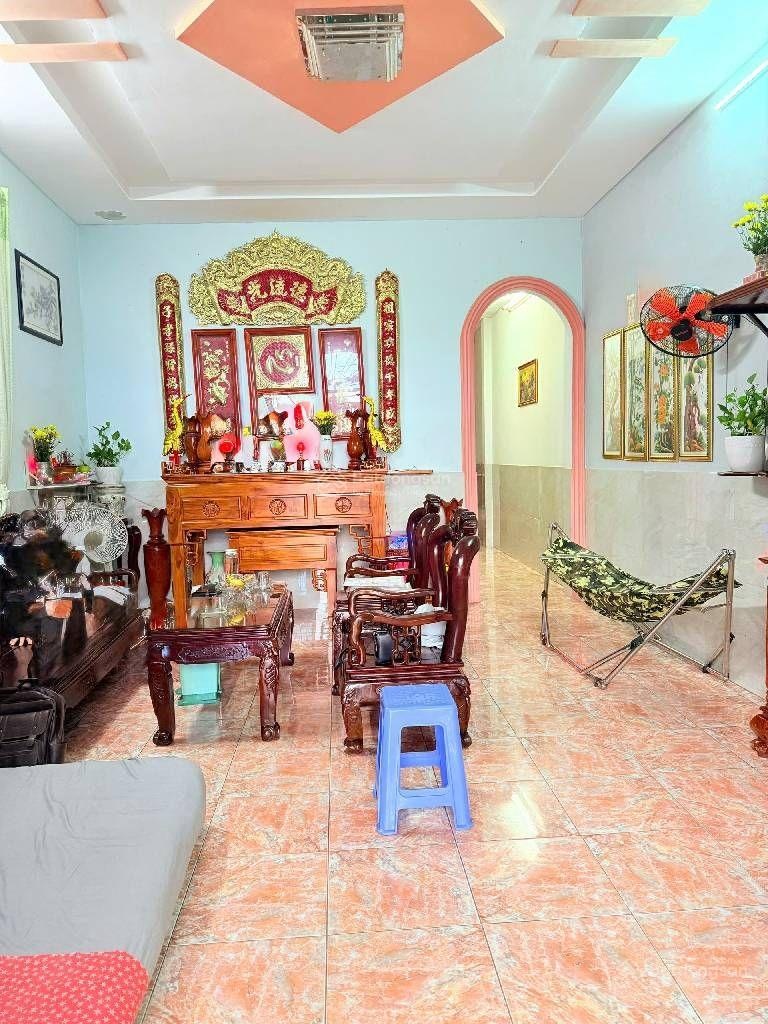 Bán đất tặng nhà Dt 120m2 ( 5x24,5m), đường số 8 Linh Xuân, nhỉnh 6 tỷ