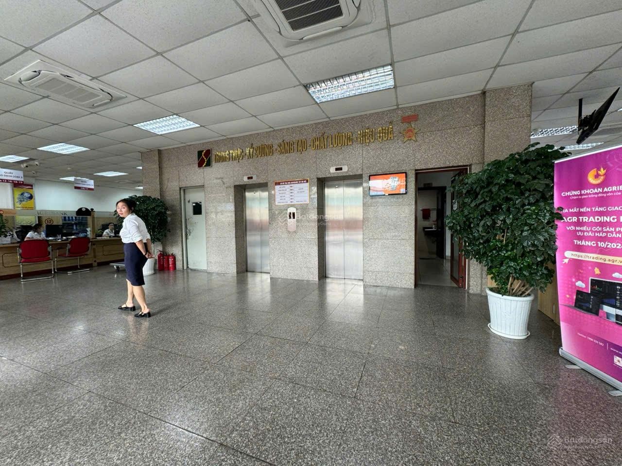 Phú Minh Group cho thuê sàn văn phòng Duy Tân, Cầu Giấy 250m2/sàn PCCC đầy đủ