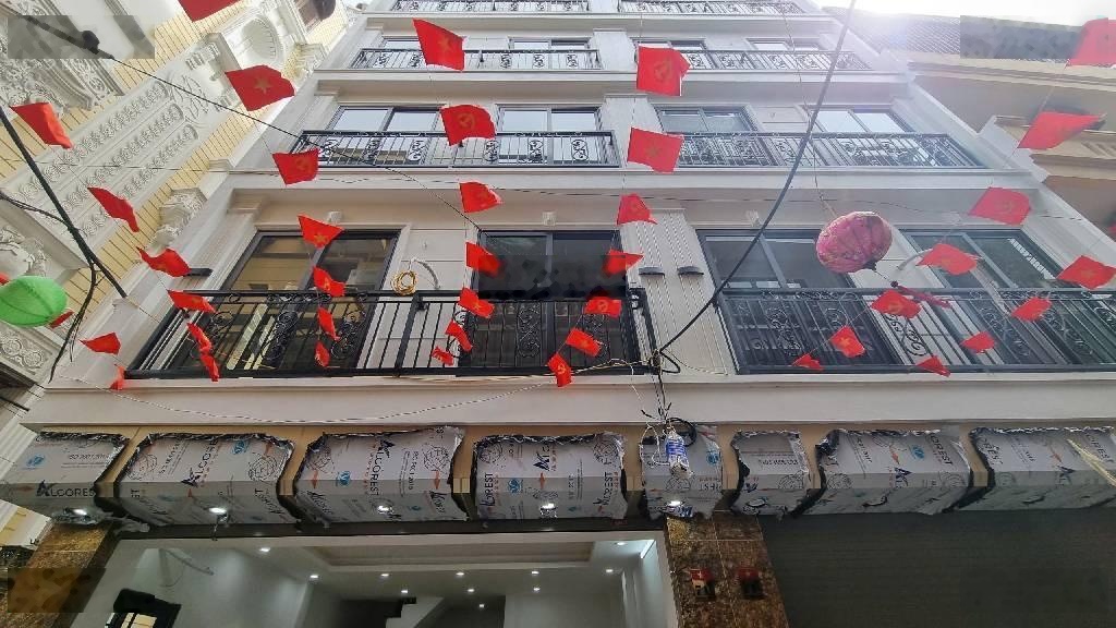 Hoàng Quốc Việt - Cầu Giấy | lô góc phân lô ô tô tránh - dt 57m2 - mặt tiền 6m - giá quanh 20-21 tỷ