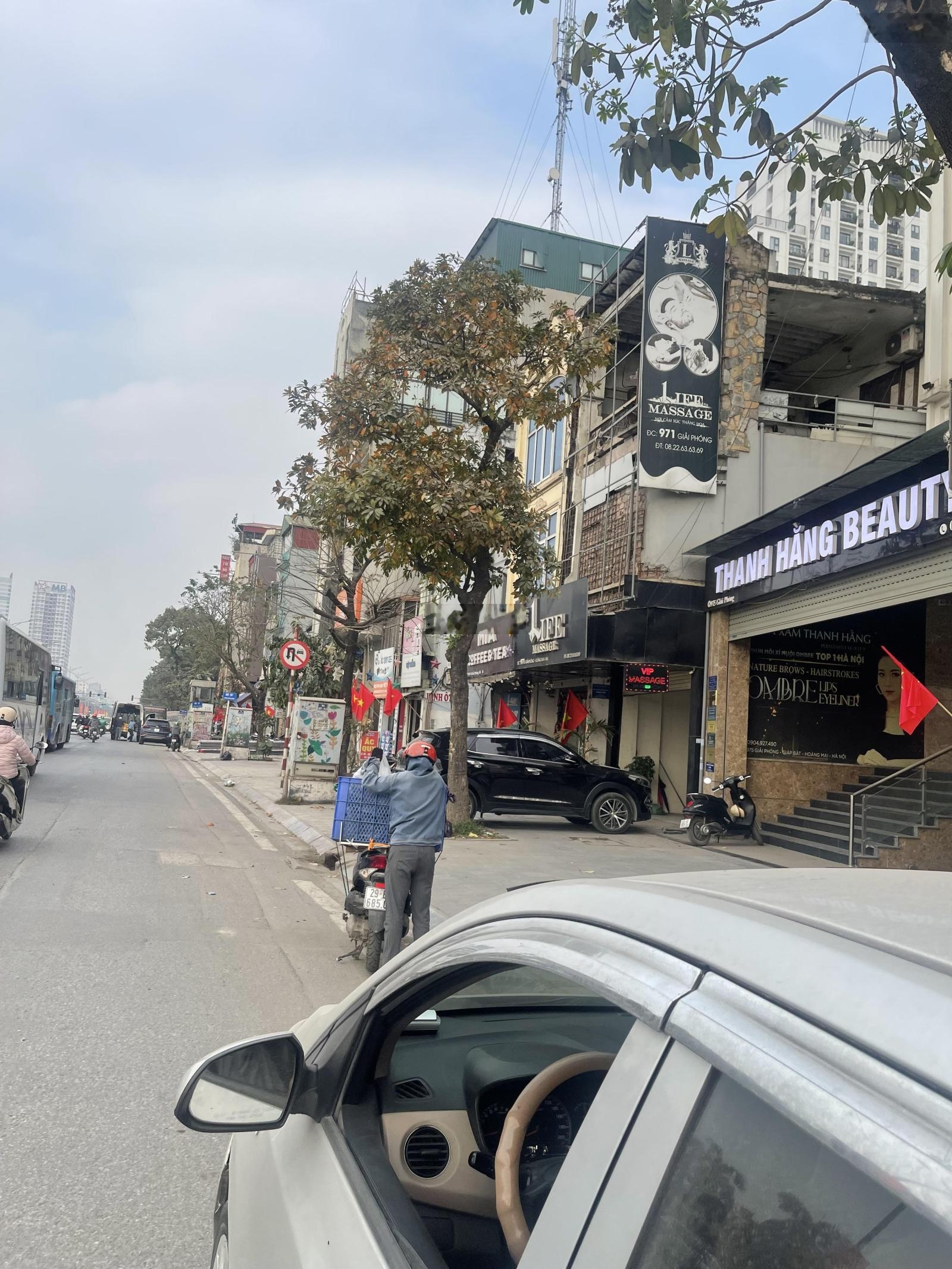 Bán NR mặt phố tại Giải Phóng, 38 tỷ, 91m2, view đẹp, chính chủ