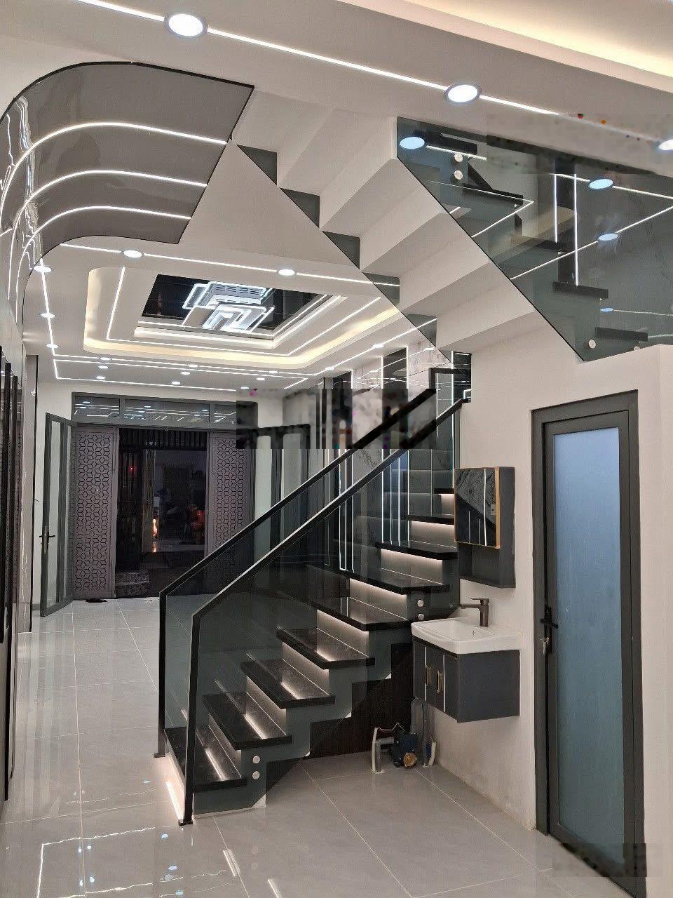 Bán gấp nhà mới Đường Tên Lửa hẻm 4M DT 4x12