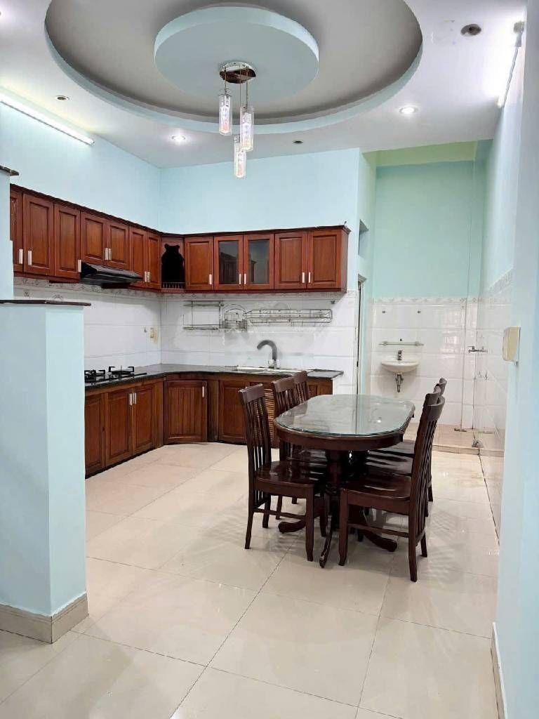 Bán nhà mặt tiền kinh doanh 3 tầng ngay đình phong phú sát bên vincom lê văn việt-dt 65m2 hoàn công