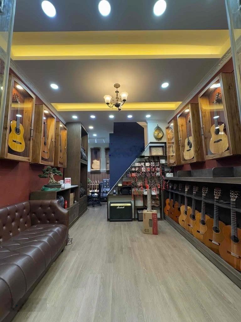 Cho thuê nhà mặt phố tại 101A Lê Văn Duyệt, 25 triệu/th, 28 m2, giá siêu hời, uy tín