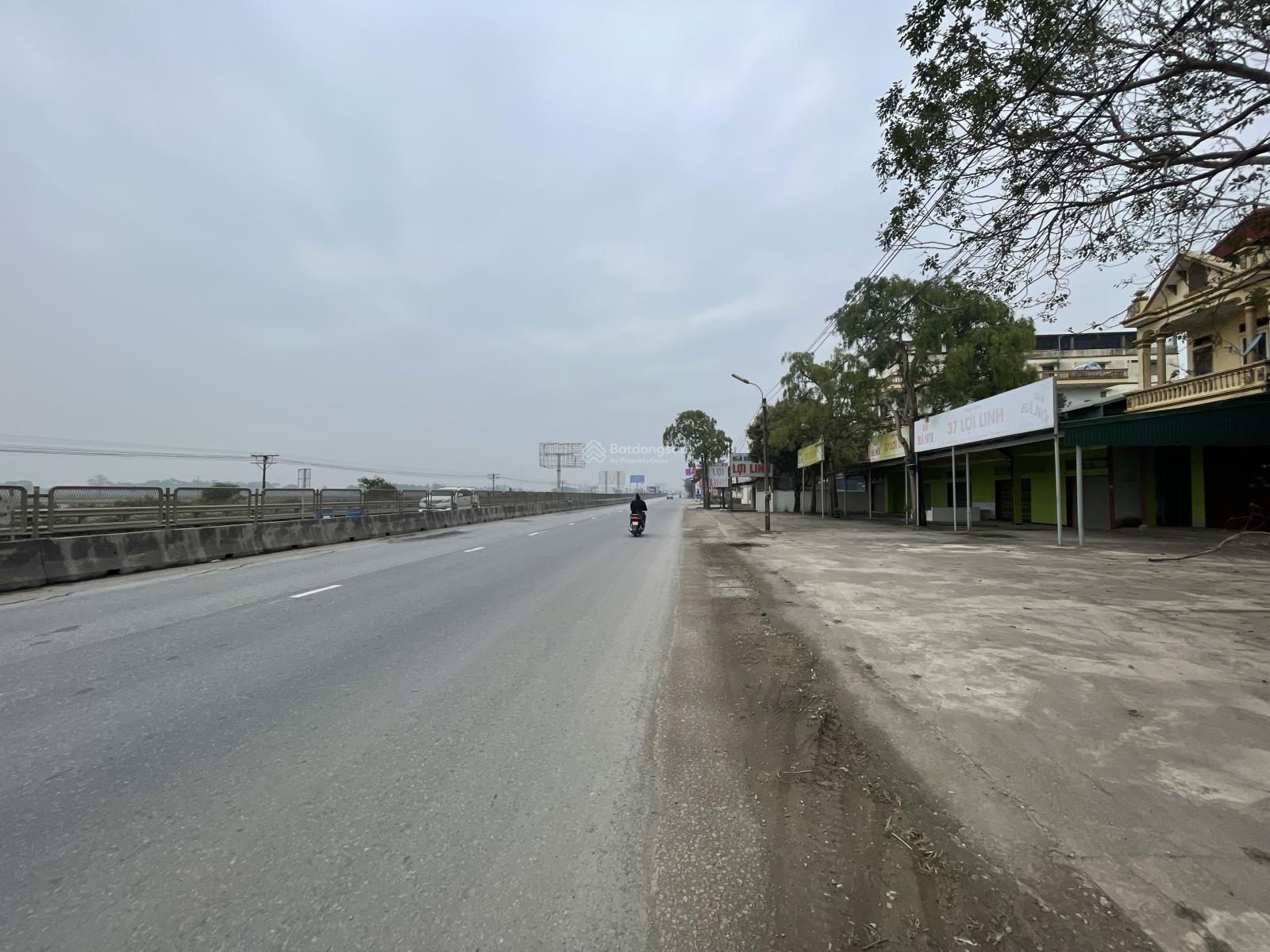 Bán đất quốc lộ 1a 420m giá chỉ hơn 10tr/m đối diện kcn phú quý