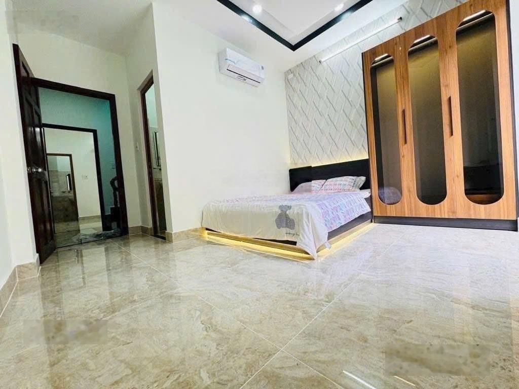 Nhà 3 tầng full nội thất đường Thạnh Xuân 24, phường Thạnh Xuân, Q12