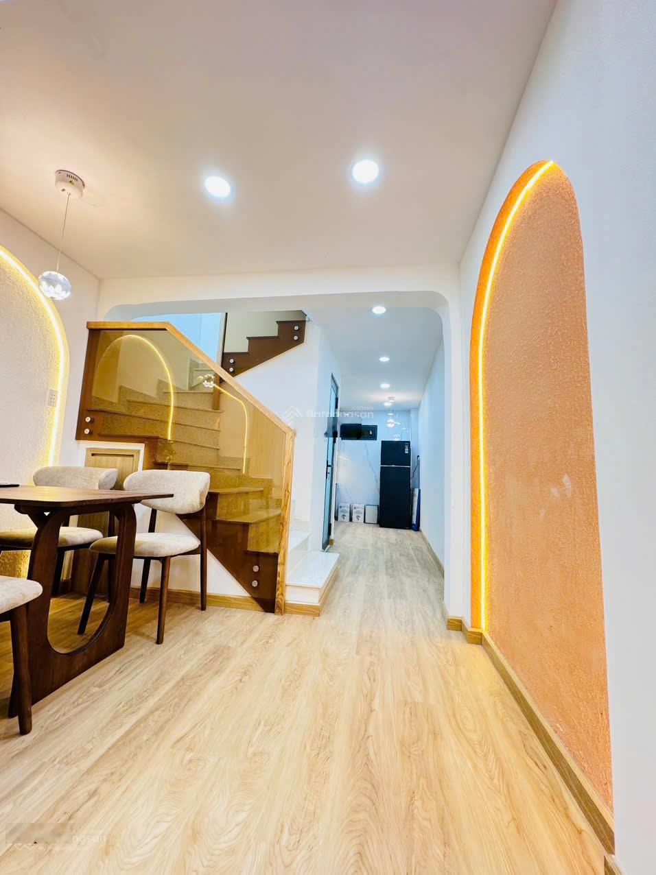 Nhà 3 tầng btct hxh xô viết nghệ tĩnh sát làng đại học - 3pn ở ngay nhỉnh 5 tỷ