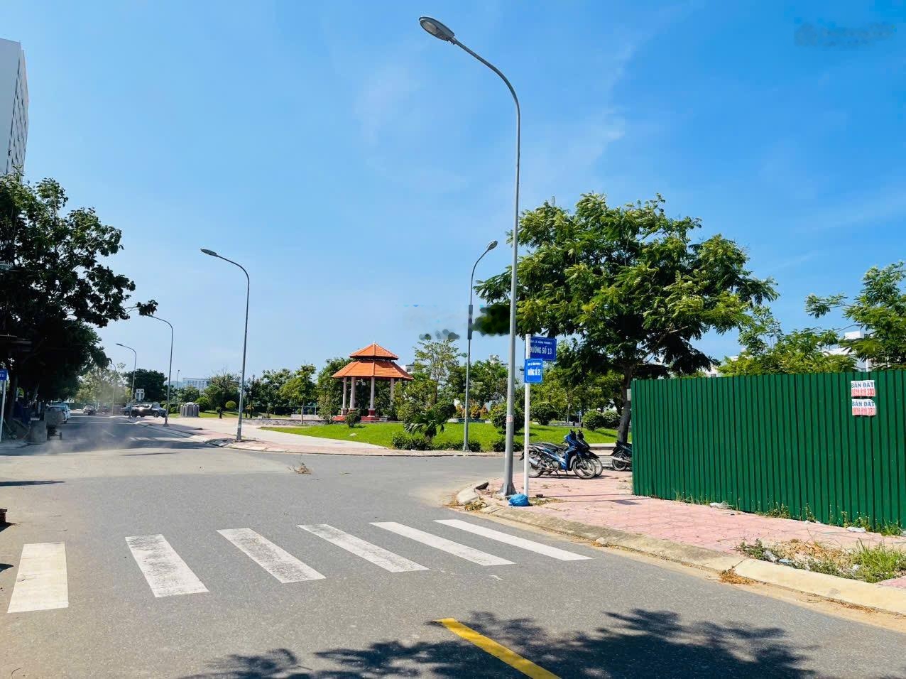 Bán lô ngang 8m sát công viên siêu đẹp KĐT Hà Quang 1, Nha Trang