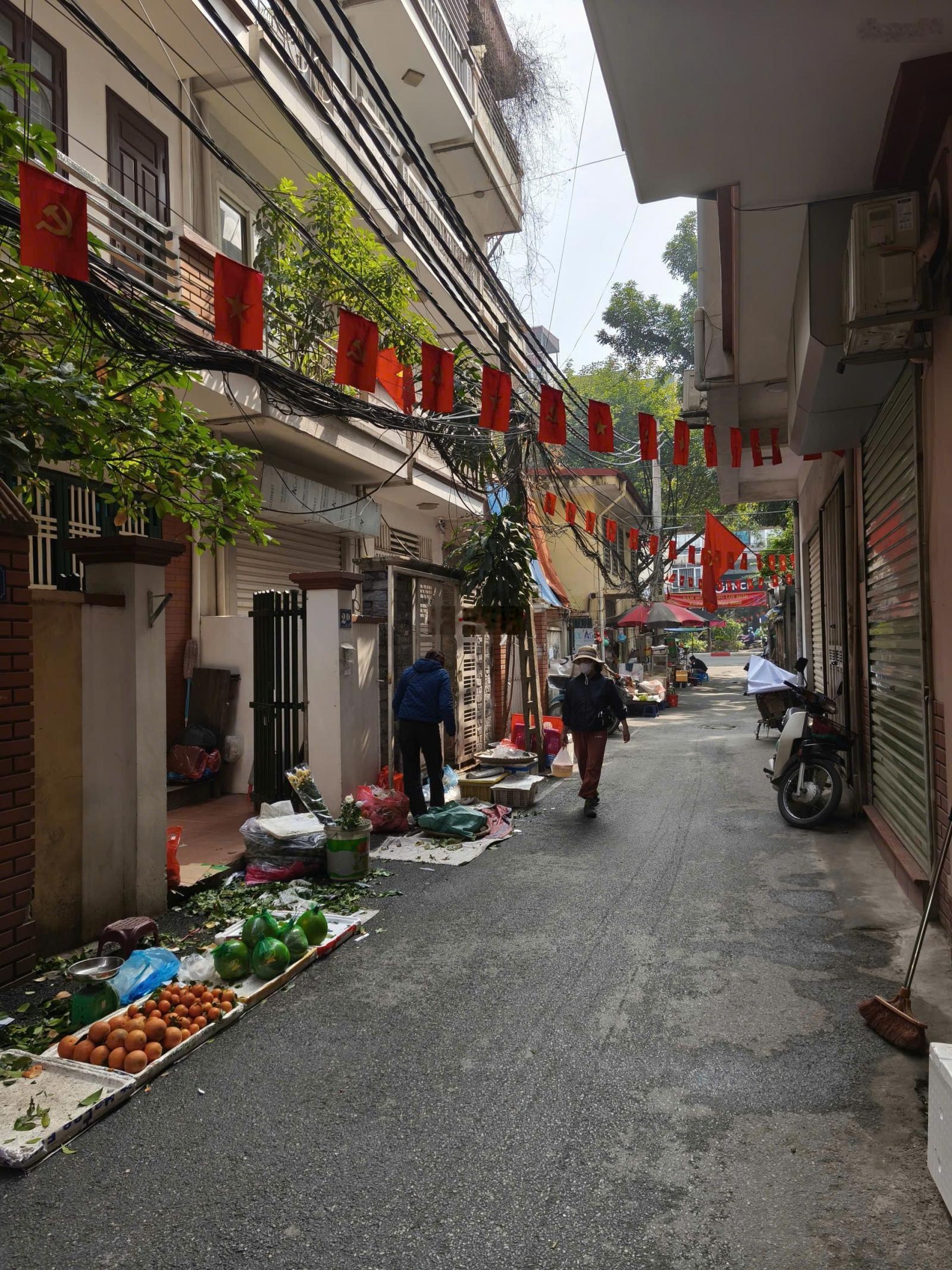 Nhà phố yên lãng-phân lô 50m2, mặt tiền 5m-ngõ thông gần phố-3 bước ra ô tô-cạnh bv nội tiết tw