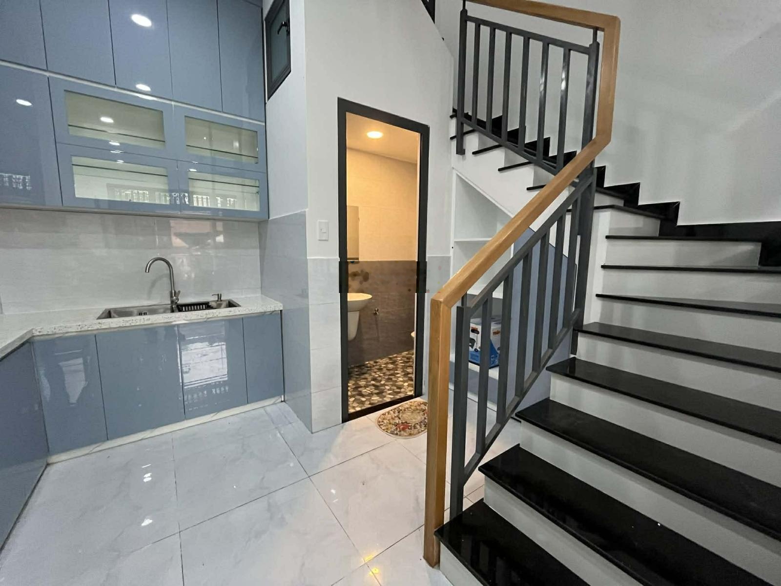 Dương Quảng Hàm - Gò Vấp - hẻm xe tải - nhà mới đẹp - vừa ở vừa làm CHDV