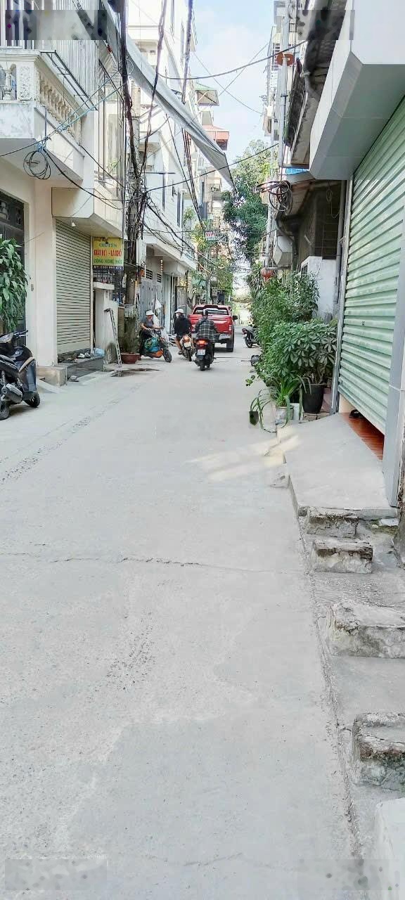 Bán 50m Đất Khu B Đai Học Mỏ, Học Viện Cảnh Sát, Cổ Nhuế, BTL- P/Lô Ô TÔ Ngõ Thông- Giá 8.2 tỷ