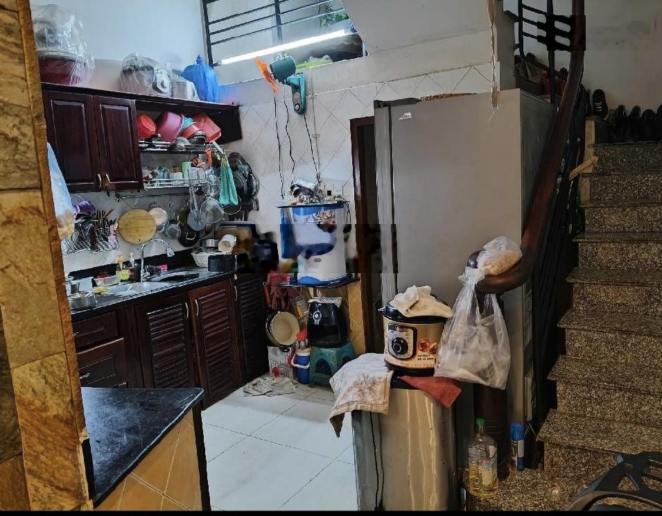 Bán nhà đẹp 4 tầng khu VIP Huỳnh Văn Bánh - sát hxh- 52m2-sổ vuông đẹp