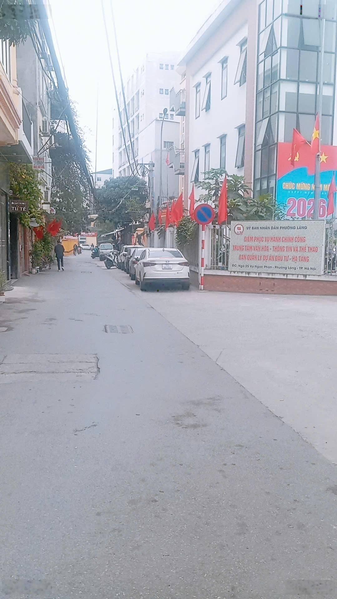 Bán nhà láng hạ đống đa dt 56m x 2t x mt 5,4m giá 17,5 tỷ có thương lượng