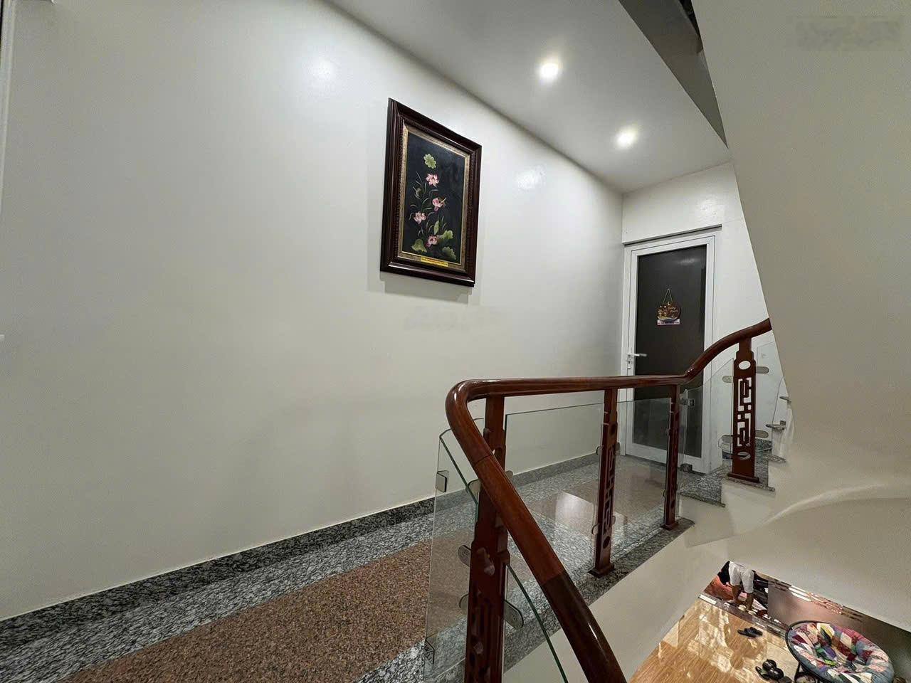 Cho thuê nhà riêng nguyên căn tại Phường Phương Liệt, Quân Thanh Xuân, thành phố Hà Nội