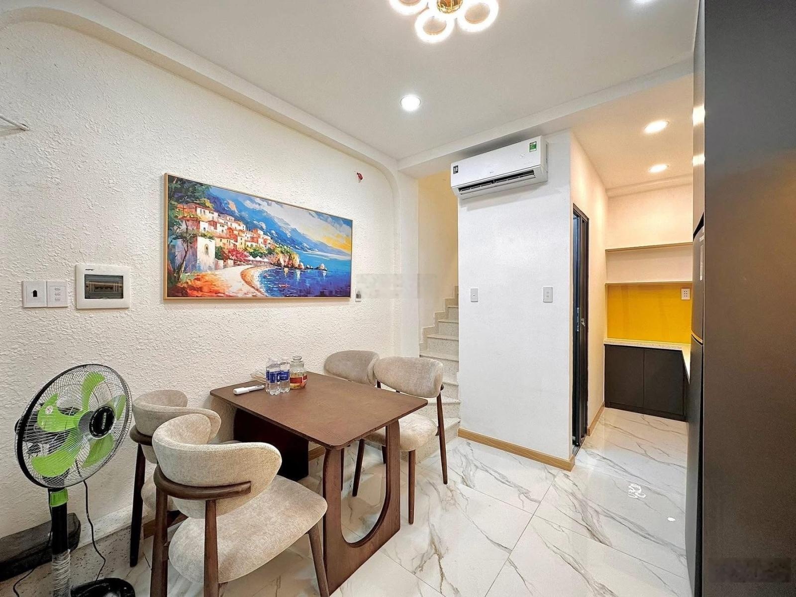 Siêu phẩm ngay Masteri Thanh Đa Bình Thạnh - HXH cách 10m - nhà đẹp 3 tầng 2PN 3WC, full nội thất