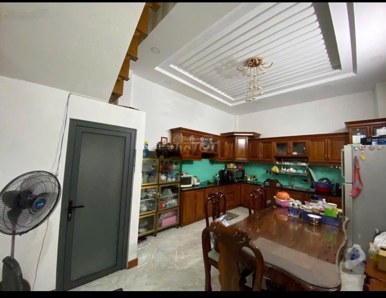 Quận tân bình bán nhà 4x15m+4 tầng-hxh 1 trục ,nội thất cao cấp,dân trí cao,đường nguyễn sỹ sách.