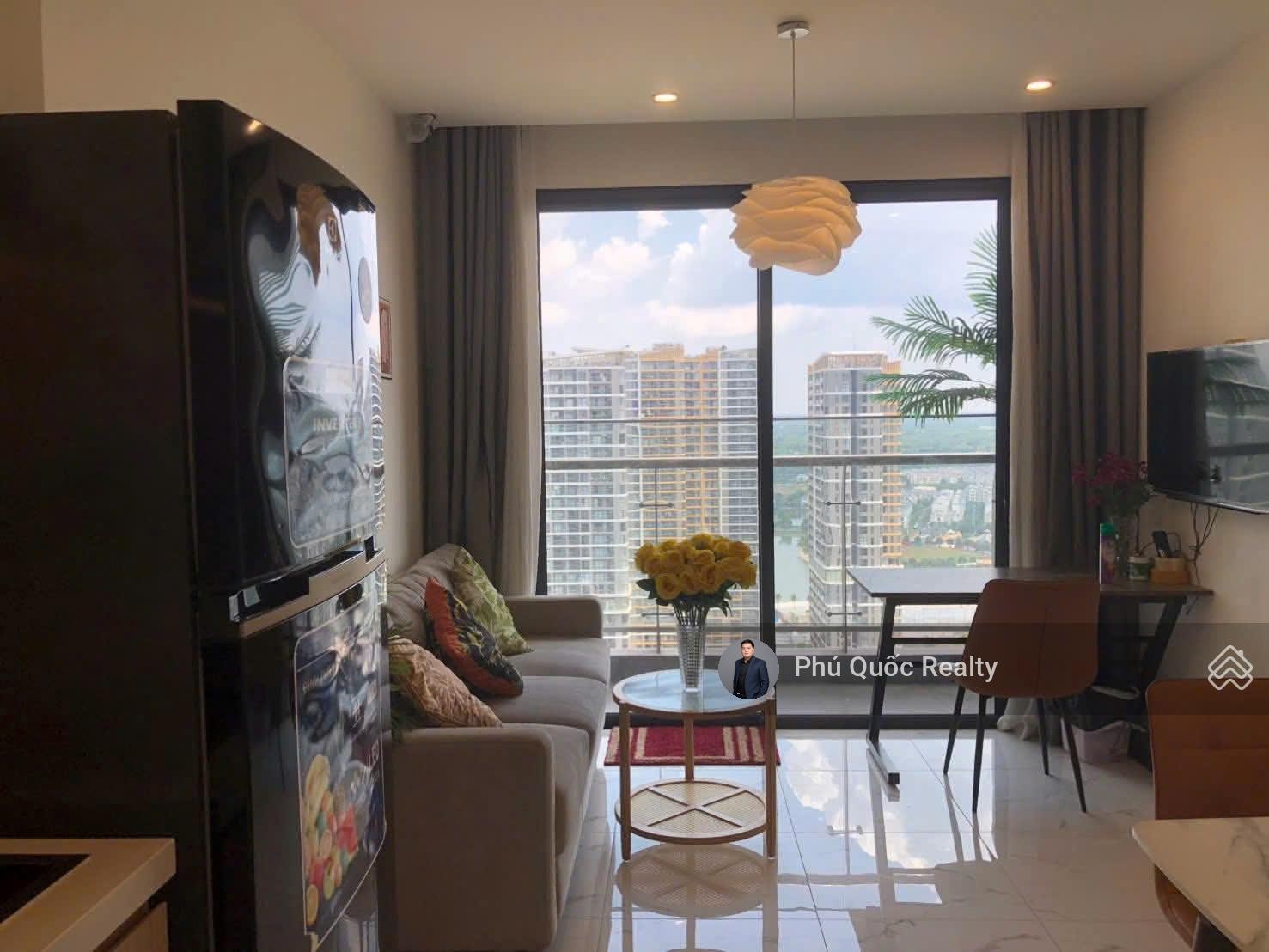 SIÊU ĐẸP FULL NT - Cho thuê căn hộ 2 Phòng ngủ Cao cấp The Beverly Solari - Vinhomes Grand Park