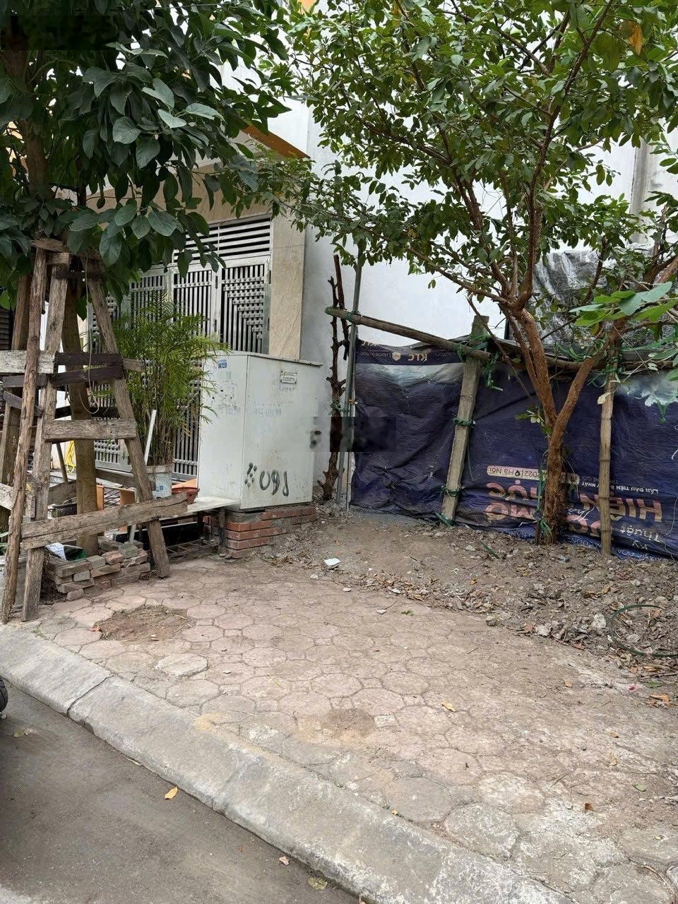 Chính chủ gửi bán mảnh đất đấu giá Phân Lô oto tránh- Huyền Kỳ- Phú Lãm- hàng đầu tư F0- SĐCC