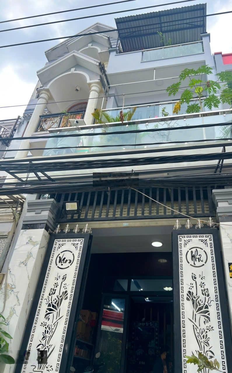 Bán Nhà đẹp ở Bình Tân, hẻm rộng, an ninh