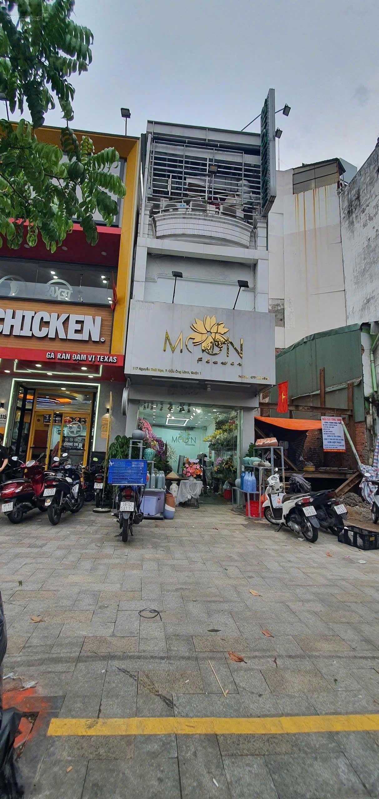 MT Thương Hiệu 117 Nguyễn Thái Học PCầu Ông Lãnh Quận 1 DT 4 x16m 3 tầng HĐT 65 triệu giá 50 tỷ