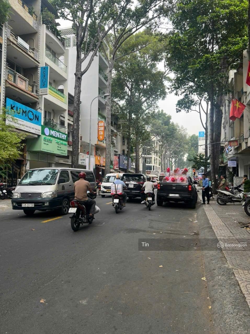 Bán nhà MT Trần Bình Trọng Phường Chợ Quán. DT:5.1x19 nh 5.8 5 Tầng hợp đồng thuê 100Tr Giá 46 Tỷ