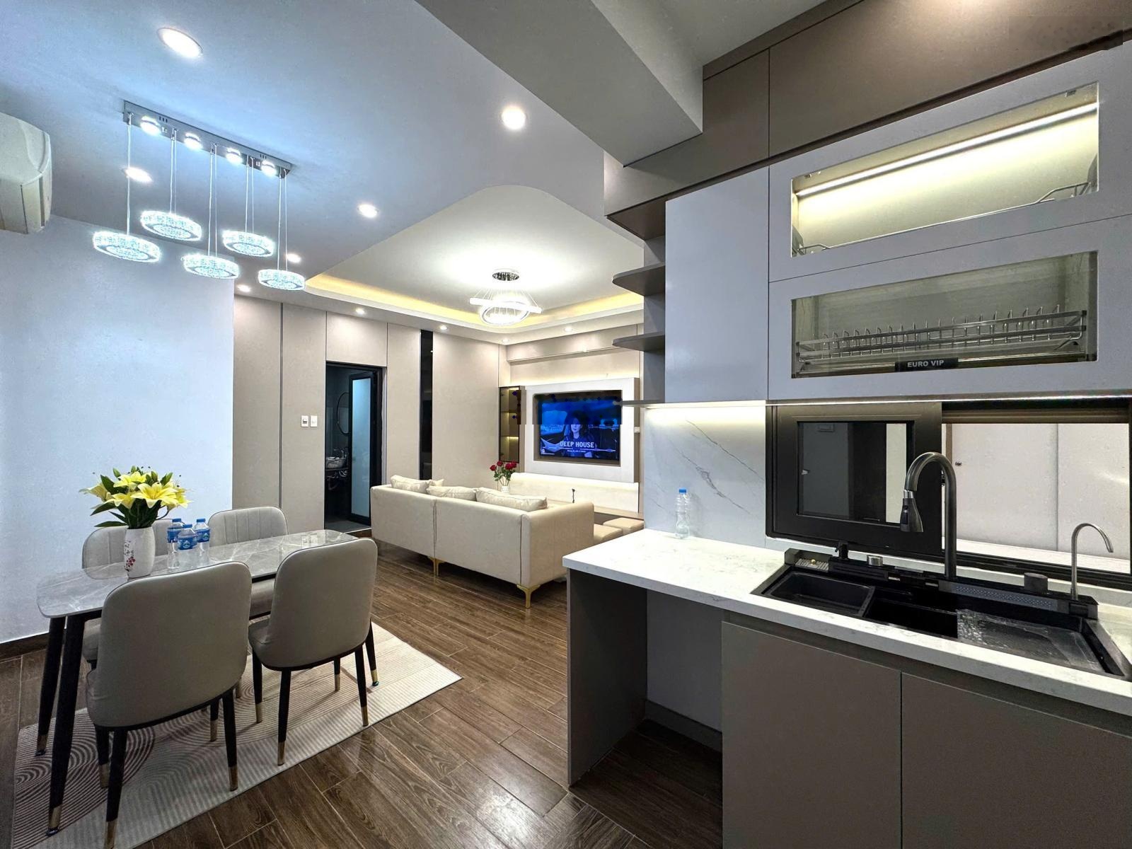 Chỉ 6,9 tỉ mua được căn hộ 3PN nội thất mới tinh tại Nguyễn Tuân