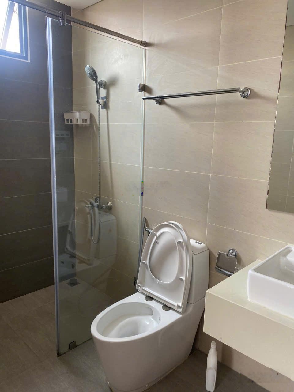 Cho thuê căn góc 2pn2wc 71m2 toà mp678 mizuki park full nội thất, 11tr5/ tháng