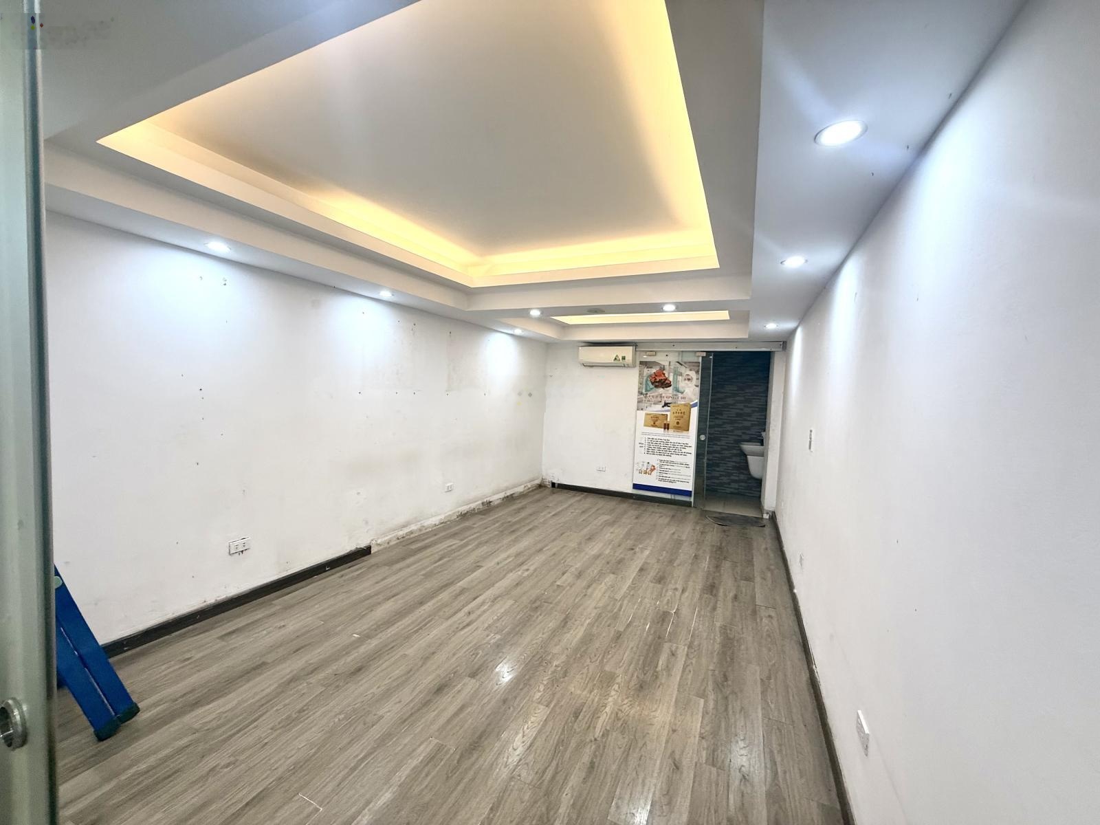 Cho thuê nhà mặt phố Nguyễn Siêu phố cổ | 3 tầng 170m² | thang máy | gần Hồ Gươm