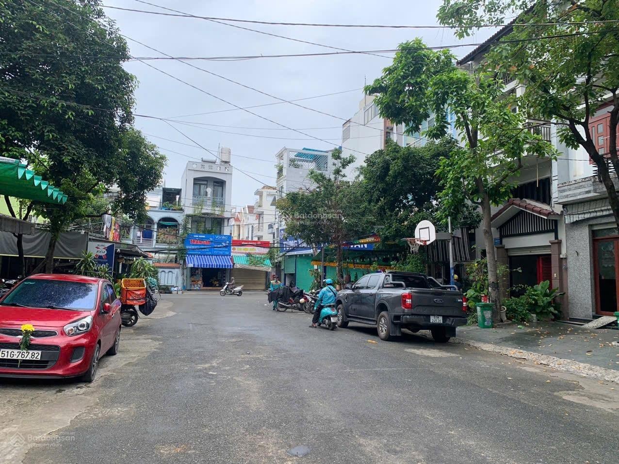 Bán đất tặng nhà Quang Trung , đường 20m có lề , 5x21m , hơn 10 tỷ