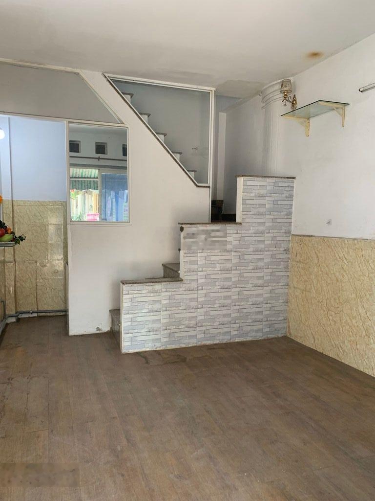 Bán nhà mặt tiền đường nhánh phạm văn đồng hiệp bình chánh 3 tầng 3.05 tỷ gần chợ bình triệu