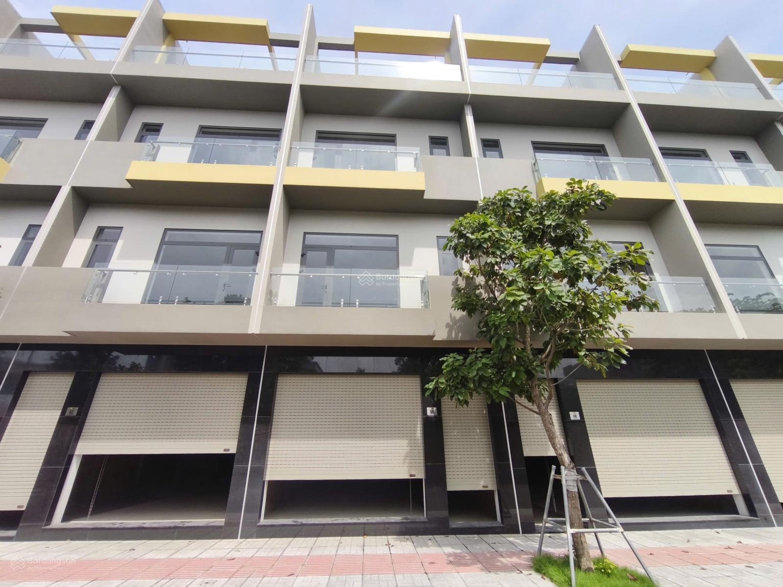 Bán căn nhà 1T3L khu compourt Bcons Uni Valley, đường xe hơi, chỉ 7.5 tỷ.