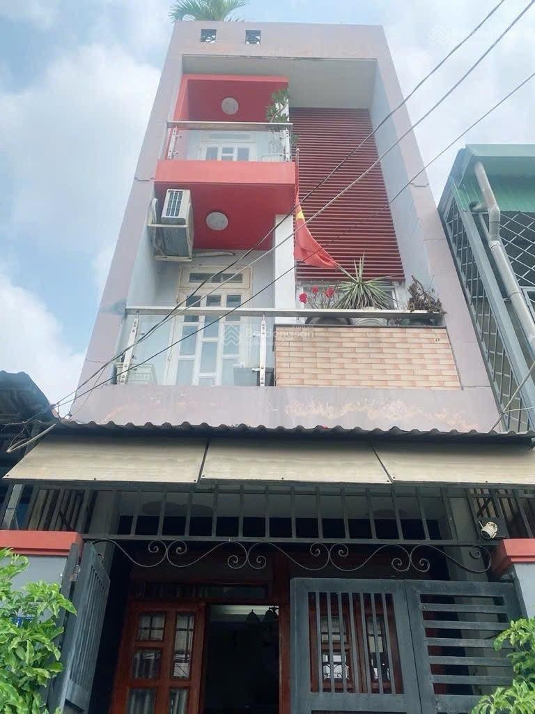 Quận 7 5 tỷ 990 | nhà 4 tầng 4pn | bên cạnh ubnd phường phú thuận