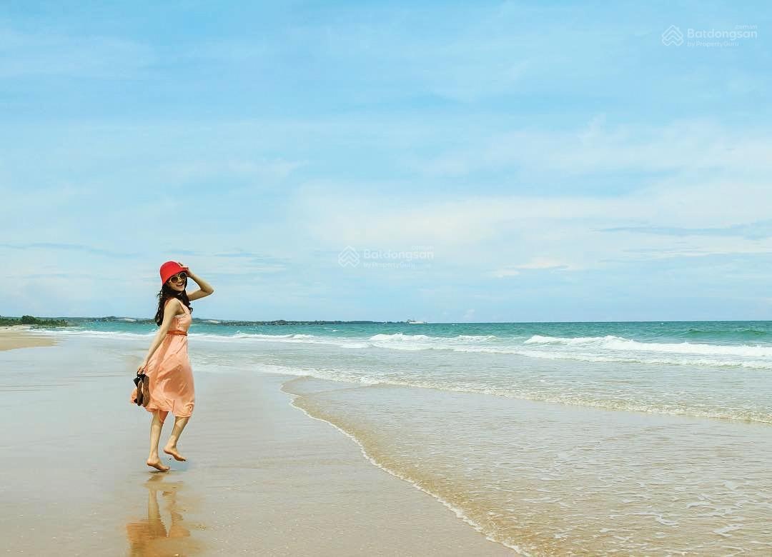 Bán Đất Giáp Biển tại Xã Tân Thuận, 8,5 tỷ, 2200 m2 tặng nhà trên đất